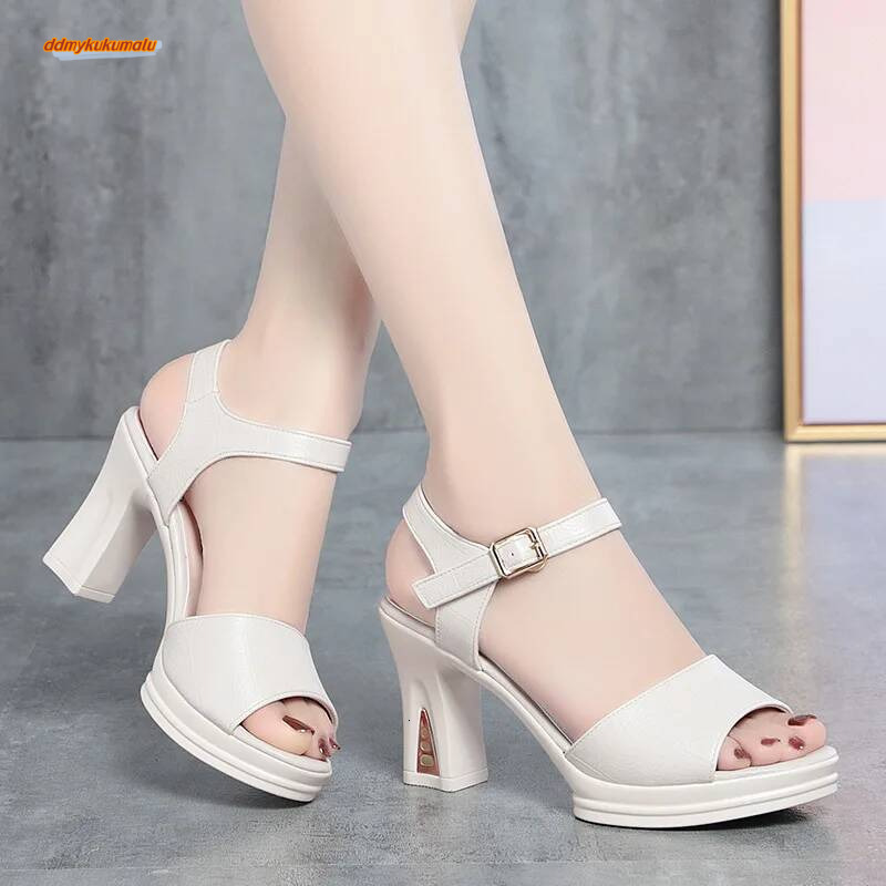 New Size 34-40 Summer Women Fashion Fish Mouth High Heels Buckle Soft Bottom Sandals Waterproof Platform Office Model ddmykukumalu
