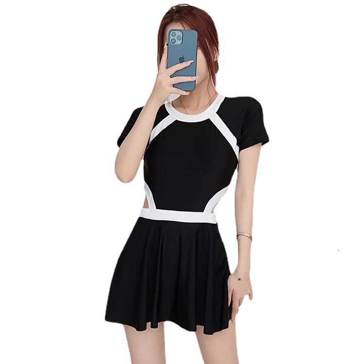 New women, high-end and summer sexy, backless, women's one-piece for soaking in hot springs, long sleeved anti roll swimsuit