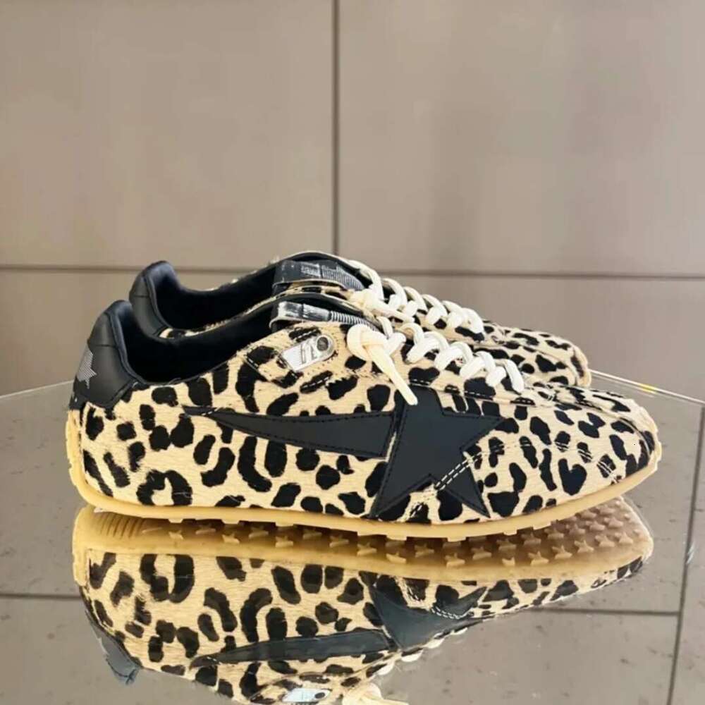 Luxury leopard print sneaker Designer golden Womens Leather Casual Fashion trainer Run youth star woman shoe 10a Walk Flat track sport outdoor Dirty tennis shoes