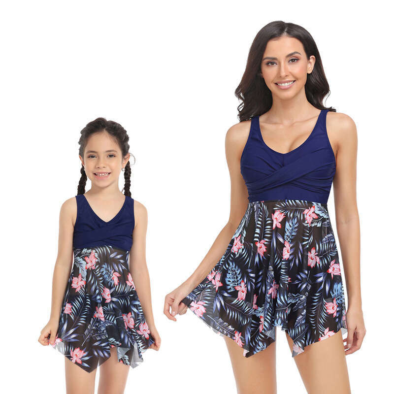 New European American parent-child swimsuits for slimming women, wholesale of hot spring sets, 2025 new style, chic and elegant clothing