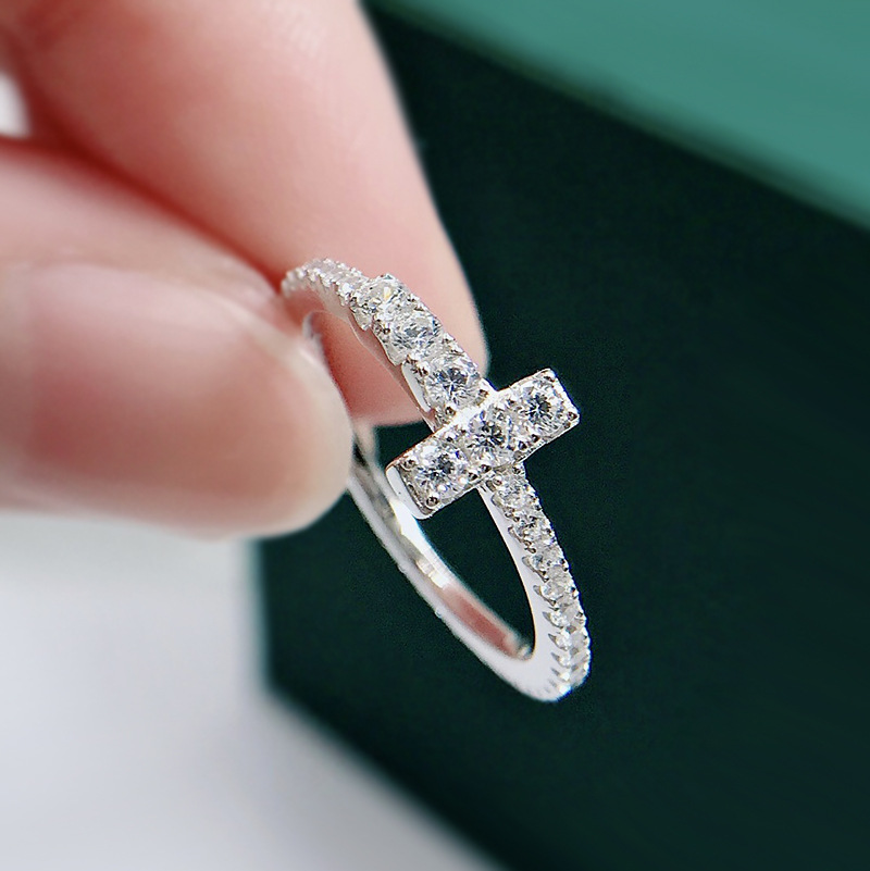 Ins Top Sell Elegant Wedding Rings Sweet Cute Lady Simple Fashion Jewelry Real 100% 925 Sterling Silver Round Stack White Moissanite Diamond Girls Cro