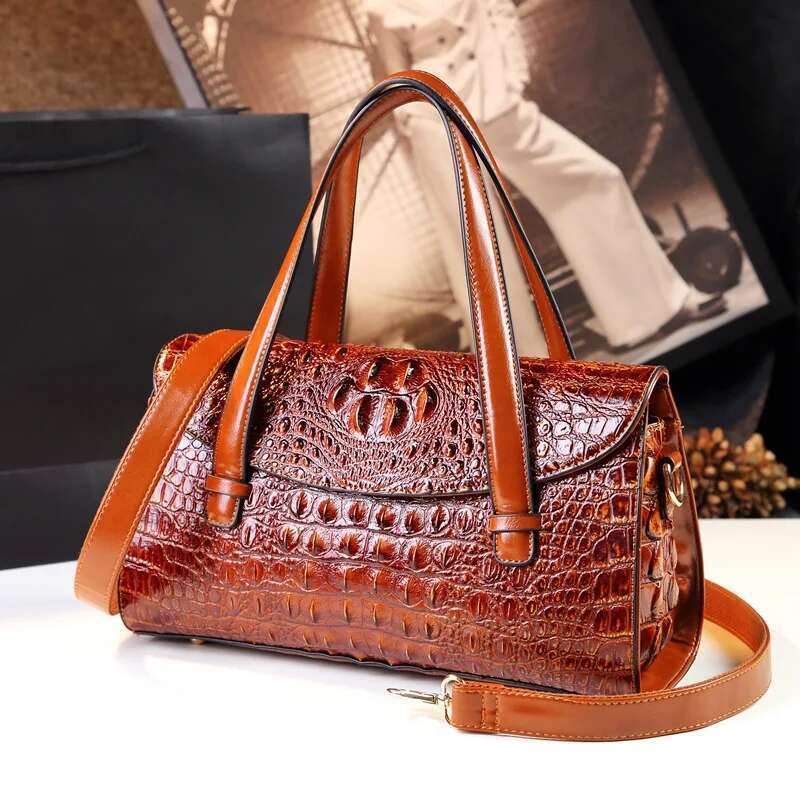 Spring and autumn new leather crocodile-print mother's handbag banquet dress versatile one-shoulder cross-body women's bag