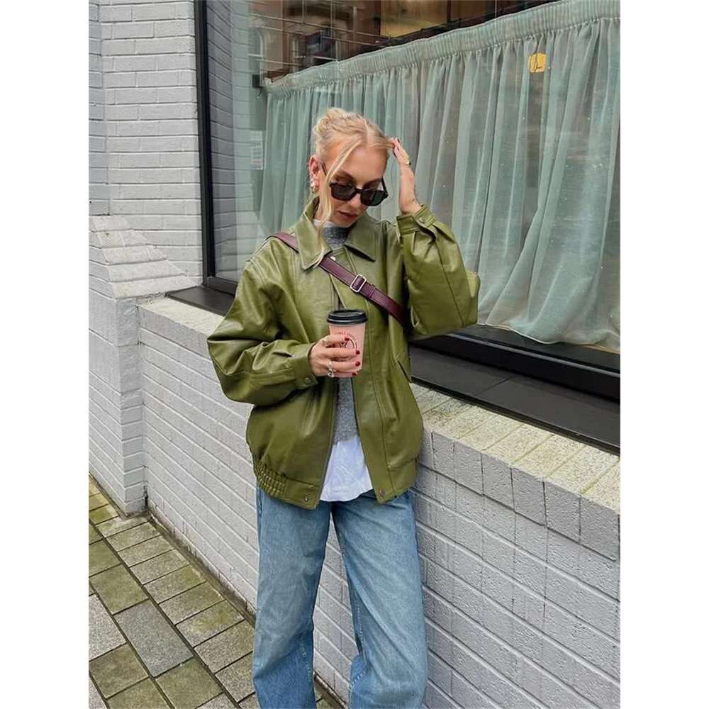 Zipper PU Leather Jacket Women Retro Green Long Sleeve Lapel Short Coat Female 2025 Fashion Spring Autumn High Street Outerwears
