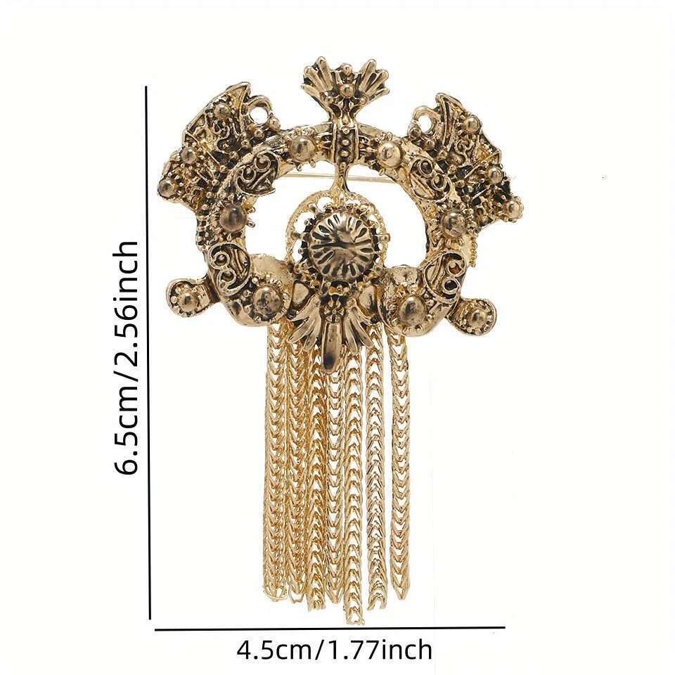 Ladies Novelty Vintage Palace Tassel Brooch Elegant Clothing Pins Banquet Party Coat Suit Accessories