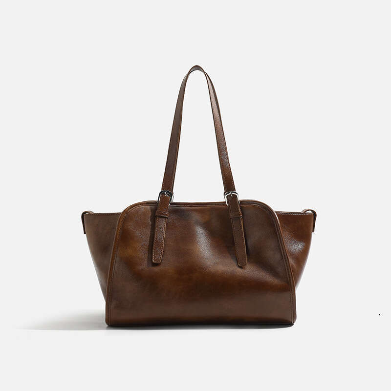 Large Capacity Tote for Women 2024 New Yuanbao Bowling Commuter Bag Single Shoulder Handbag