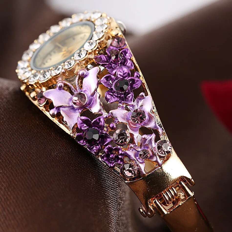 Hot Sales Dias Women's Flower Butterfly Dress Watch Round Dial Rhinestone Quartz Bracelet Wristwatch Gifts For Women