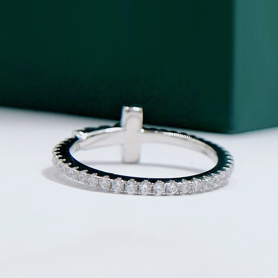 Ins Top Sell Elegant Wedding Rings Sweet Cute Lady Simple Fashion Jewelry Real 100% 925 Sterling Silver Round Stack White Moissanite Diamond Girls Cro