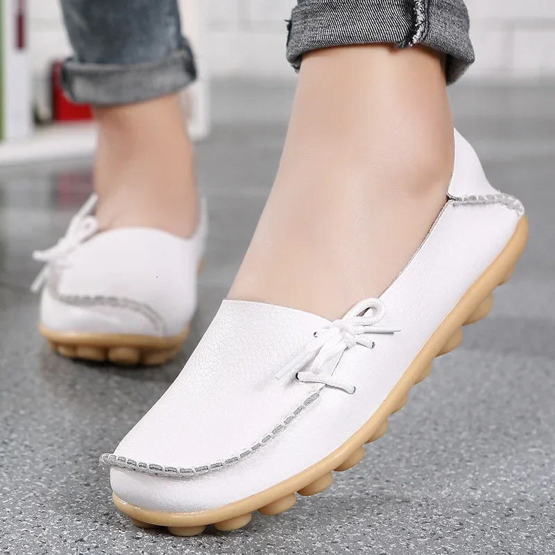 Shoes for Women Moccasins Flats Woman Loafers Genuine Leather Female Shoes Slip On Ballet Nurse Womens Shoes Plus Size 2024 250421