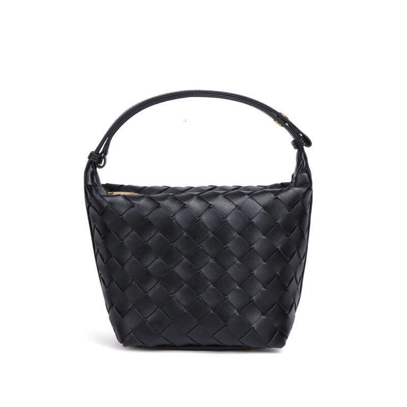 New Compilation Fashionable Bucket Trendy Versatile Handheld Lunch Box Casual Single Shoulder Women's Bag
