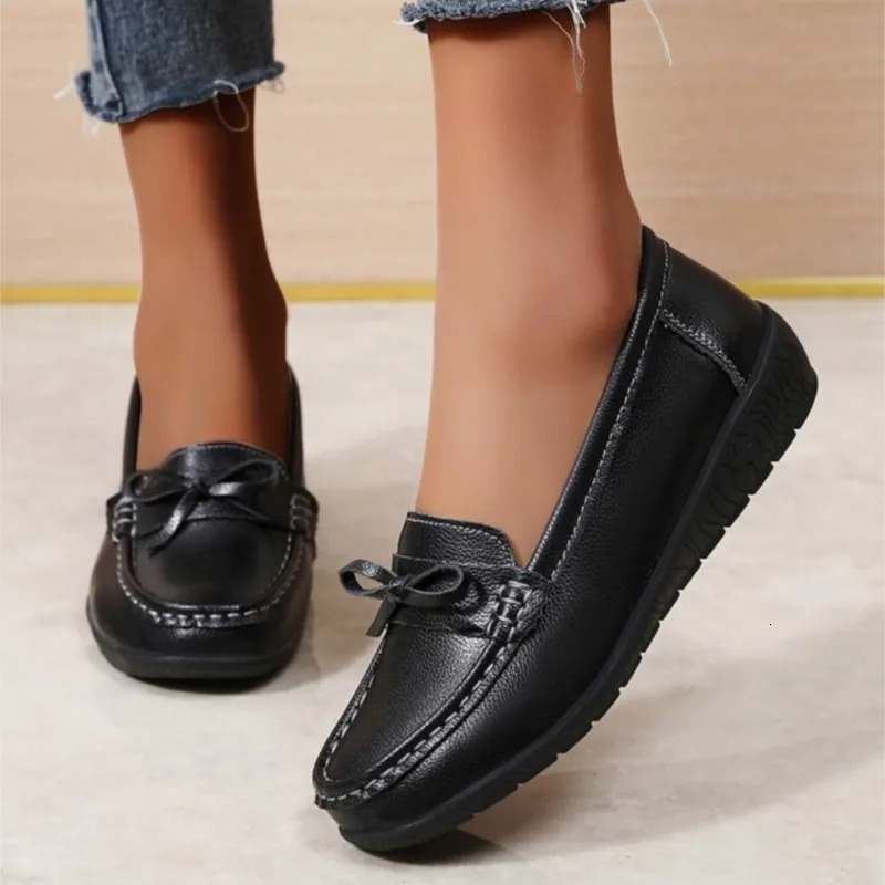 Genuine Leather Wedge Fashion Women Flats Black er Shoes Breathable Shoes Women Moccasins Casual Shoes Female Plus Size 250421