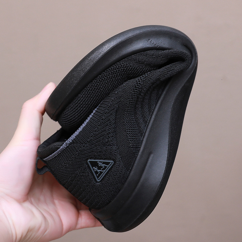 Spring And Autumn New For Casual Soft Soled Wear Resistant Single Versatile One Step Stepping Men S Dad Shoes Ddmysaturn
