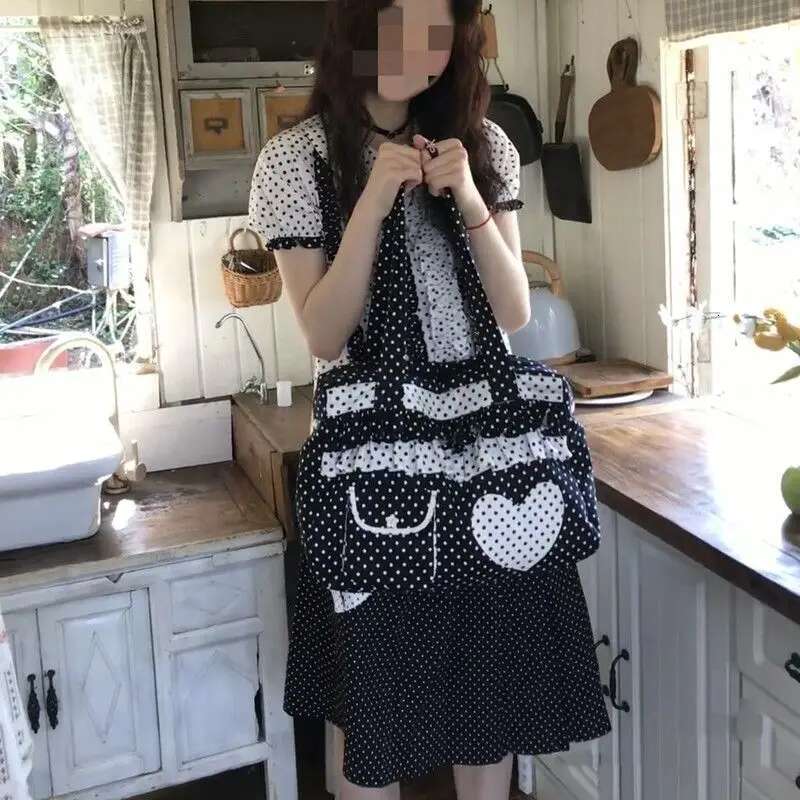 2025 Sweet Dots Heart Pocket Design Rucked Underarm Fashion Women Shoulder All Match Itabag Designer Commuting Bag