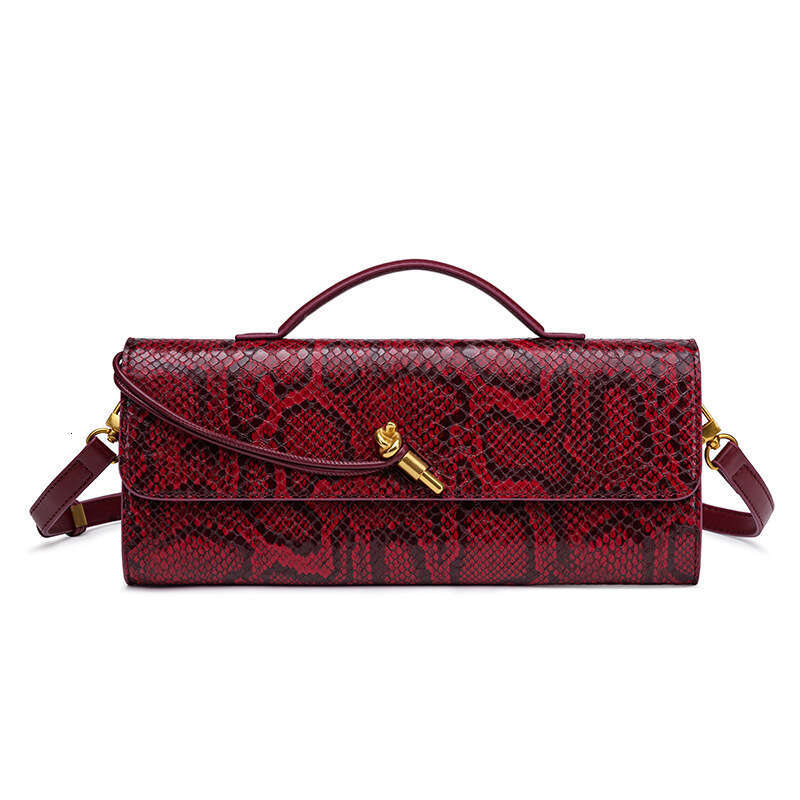 Advanced style new women's fashion crocodile pattern flip cover, hand-held organ dinner bag, single shoulder crossbody bag