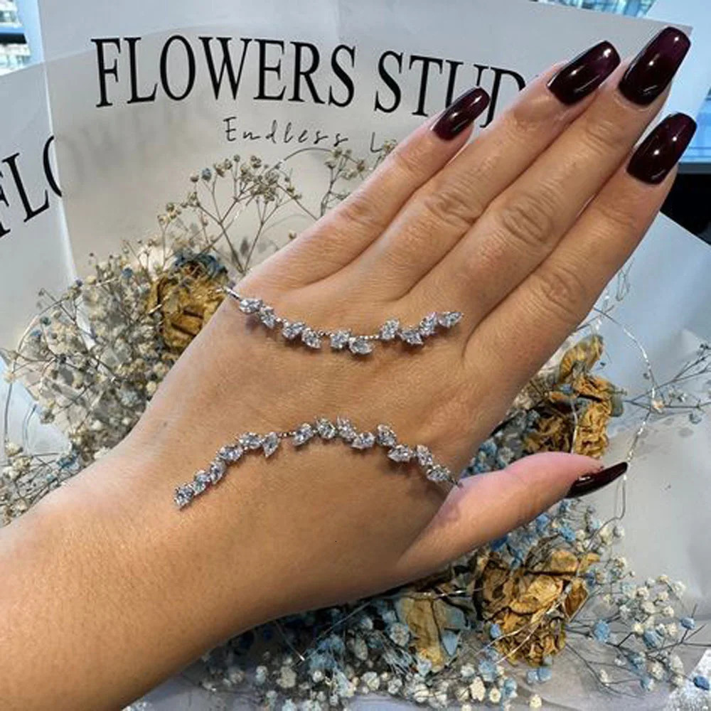 Stonefans Leaf Cubic Zricon Bangle Cuff Bracelet for Women Open Adjustable Bridal Palm Bangle Wedding Hand Jewelry 251129