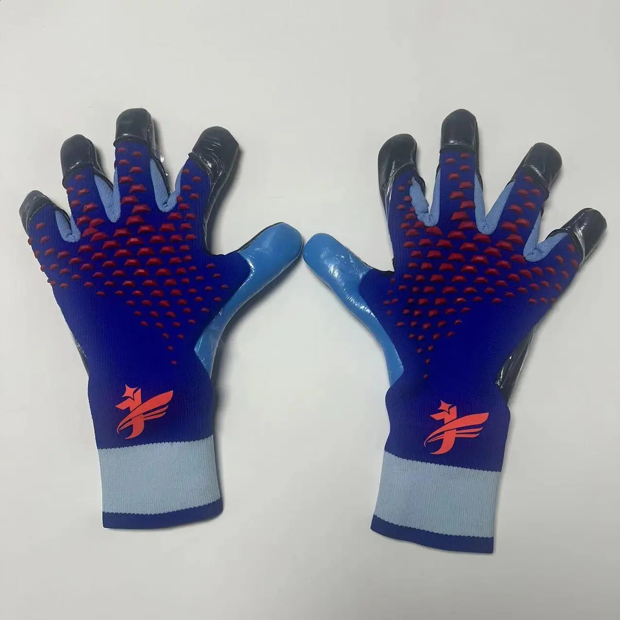 Professional Goalkeeper Gloves Adults Football Latex Thickened Protection Goalkeeper Soccer Sports Football Goalie Gloves 250107