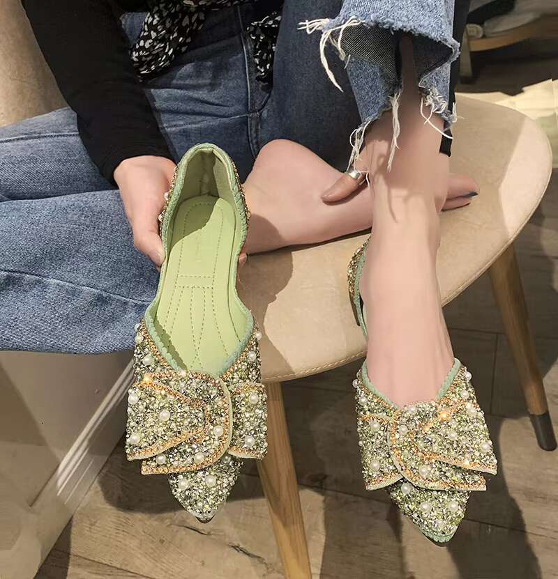 Women Sandals Arrival Elegant Casual Fashion Street Flats Comfortable Nonslip Loafers For Girls Crystal Beads Ballet Shoes