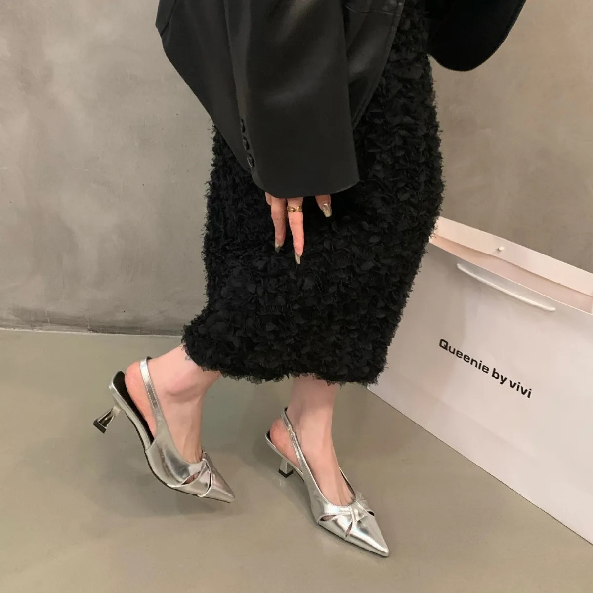 French Temperament Black High-heeled Baotou Sandals Women Summer Pointy Silver Single Shoes 250113