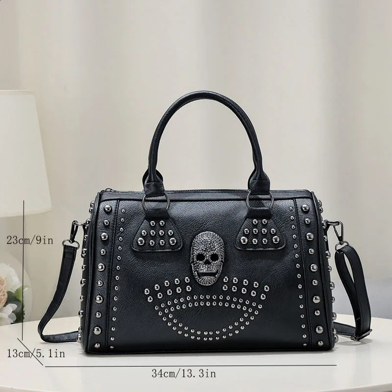 Black punk style handbag personalized rivet trend Boston large capacity shoulder messenger bag black 250122