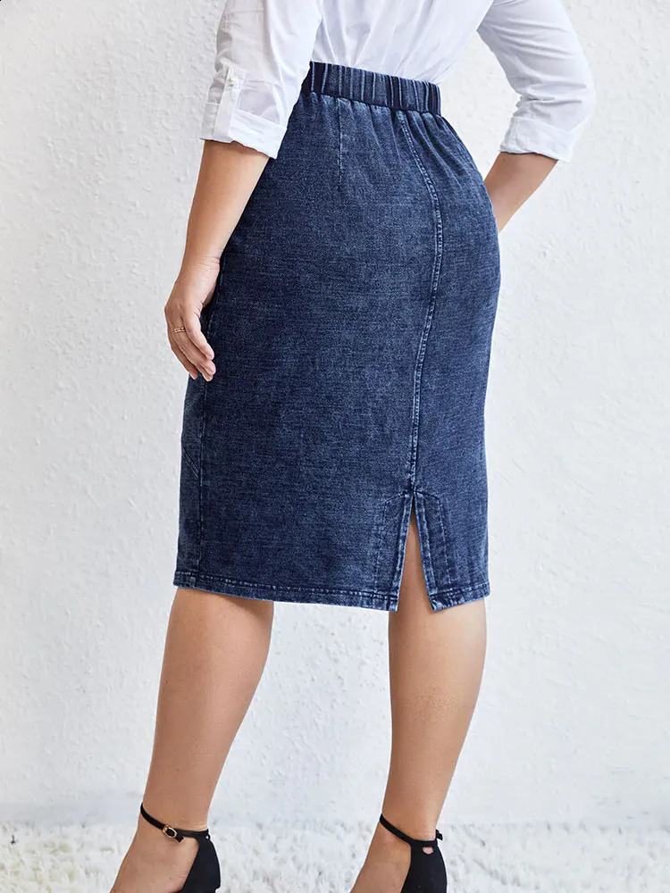 Womens plus size casual denim half skirt loose mini available in multiple sizes 250121