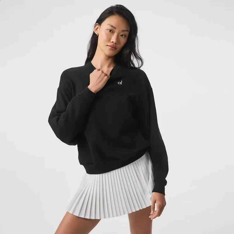Accolade Crew Neck Pullover Comfortable Slim Fit Sports Shirt Loose Round Neck Hoodie Solid Color Unisex Long Sleeved Top 250121