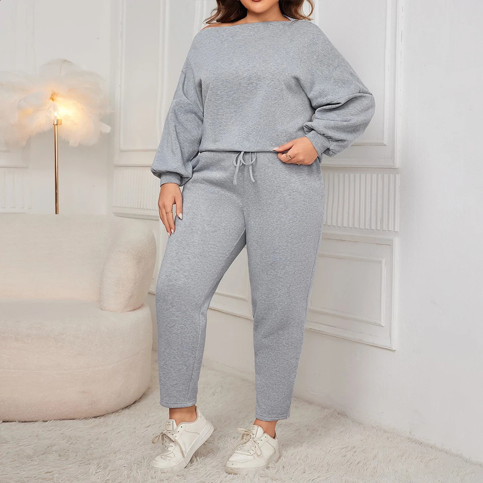 Plus size twopiece pajama set suitable for womens long sleeved zipper shirts loose pants pajamas autumn winter 250122