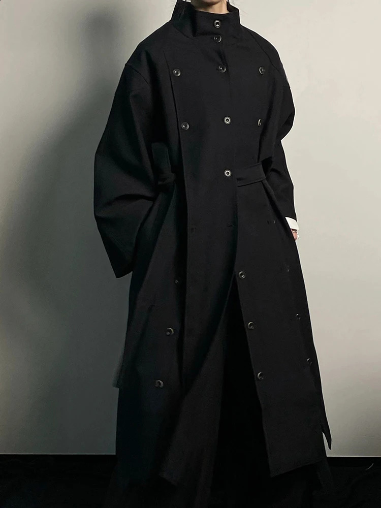 EAM Women Black Irregular Slit Big Size Trench Stand Collar Long Sleeve Windbreaker Fashion Spring Autumn 2025 1DH0755 250118