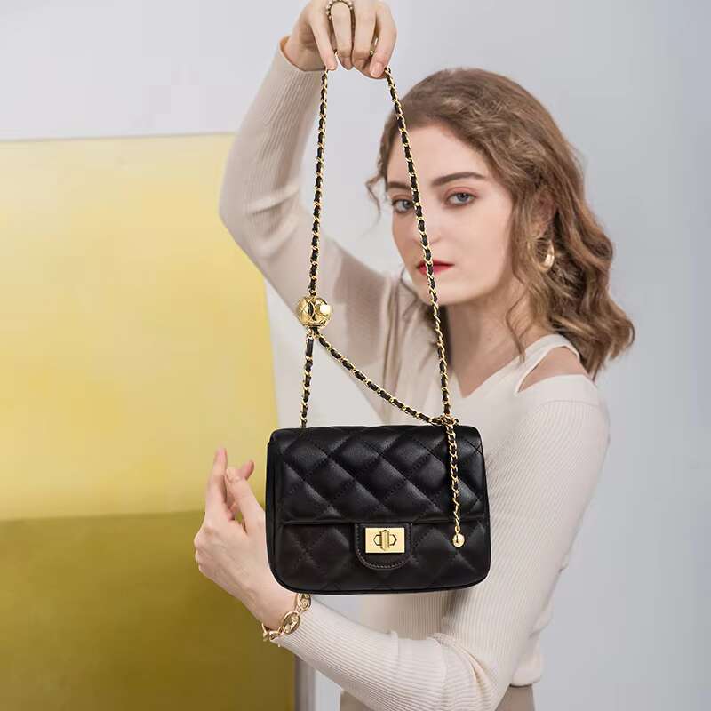 GOLF Gge Chain Womens Small Square Bag Leather Shoulder Mini Crossbody Bags Banquet Handbag New Fashion Items For Women 2024