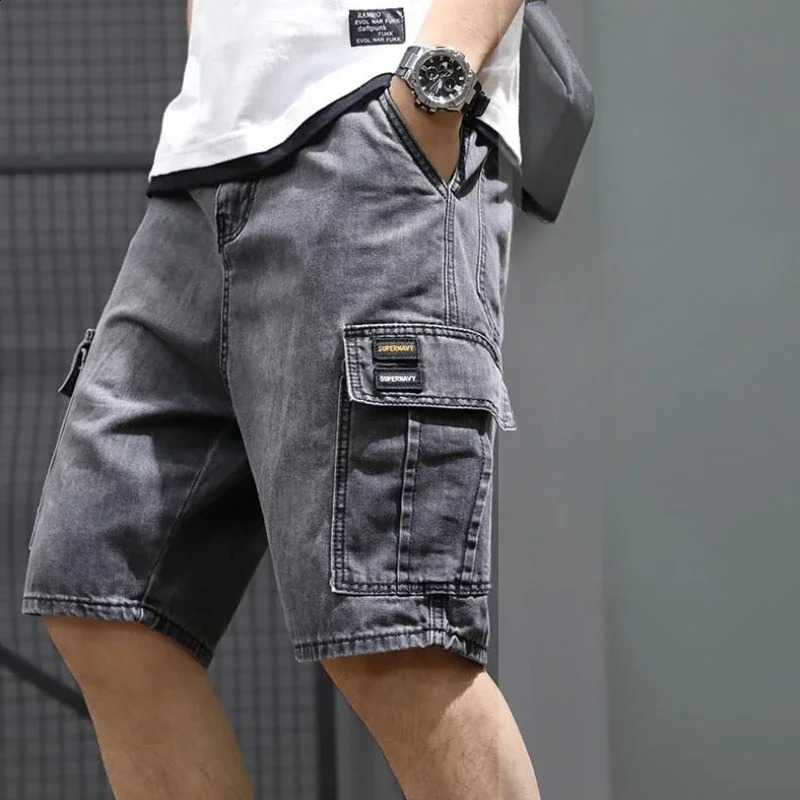 Man Denim Shorts Black Gray Cargo Short Jeans Pants for Men with Pockets Buttons Vintage Trend 2024 Comfortable Thin 250113