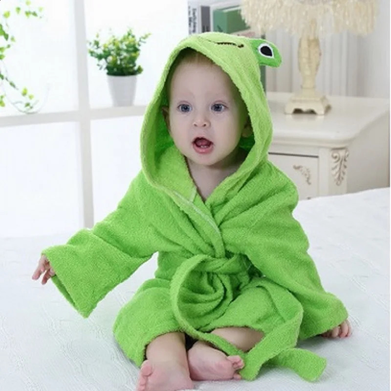 Hooyi Princess Crown Children Bath Towel born Blankets Baby Girl Bathrobe Hooded Bath Towels baby stuff Terry Pajamas Coat 250114