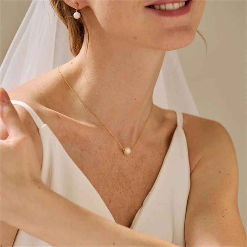 Natural Freshwater Pearl Round Pendant Necklace 18K Gold Plated Single Pearl 925 Silver Chain Gifts For Women Fashion Jewelry 250117