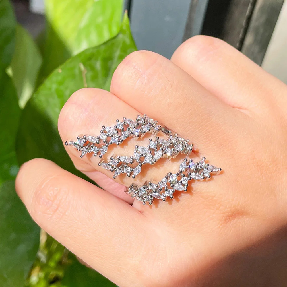 CWWZircons Adjustable Multiple Cubic Zirconia Leaf Shape Big Long Wrap Finger Ring for Women y CZ Wedding Jewelry Gift R232 250109
