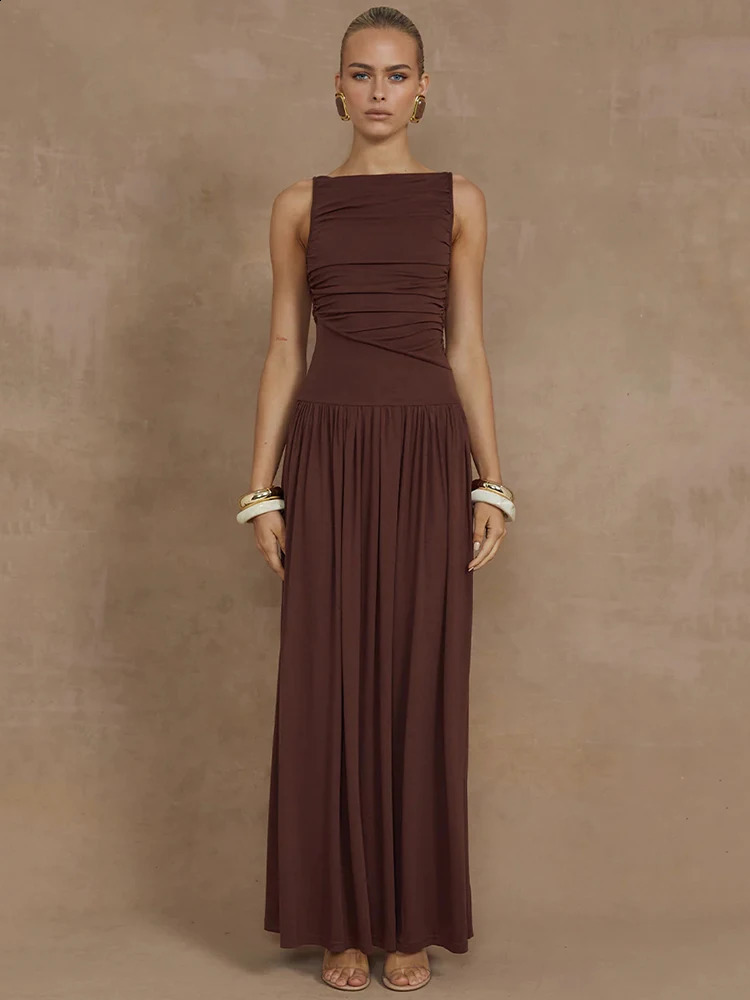 Mozision Elegant Sleeveless Maxi Dress For Women Fashion Solid Boat Neck Tank Dresses Ladies Sexy Ruched Long Dress Gown 250121