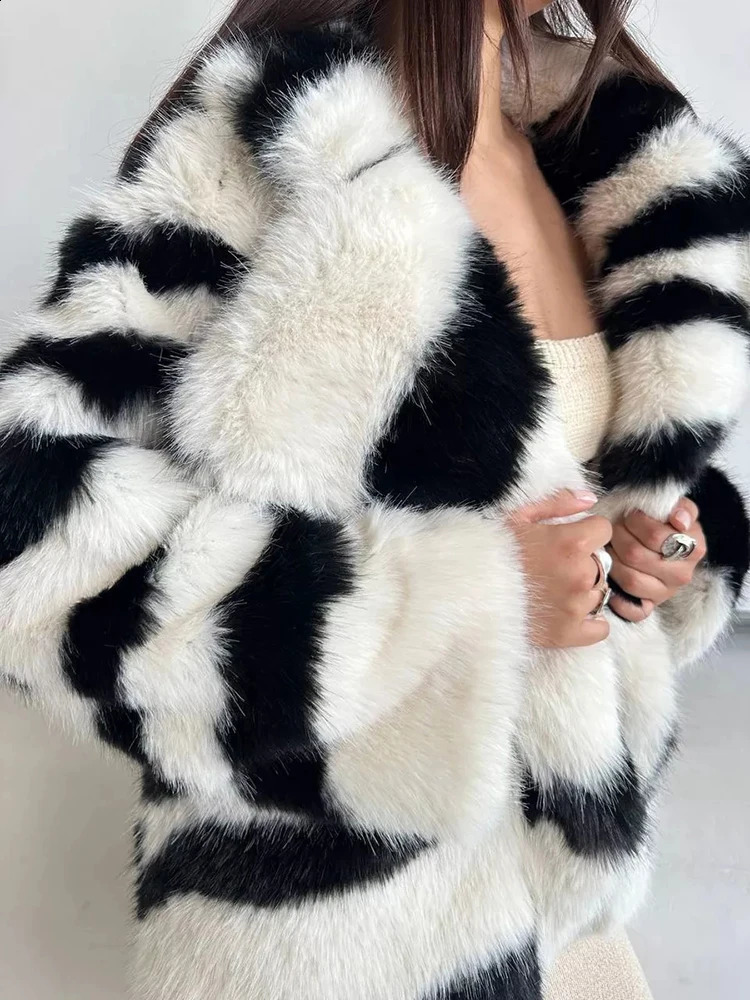 TARUXY Winter Retro Fur Coat For Women Large Lapel Pocket Zebra Print Female Thicken Midlength Cardigan Fashion 250115