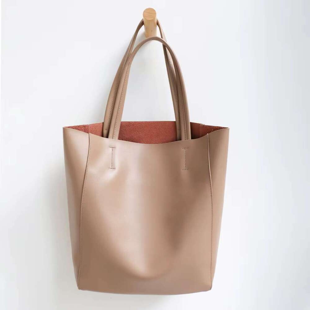 Fashionable Classic Real Leather Laptop Tote For Women Large Capacity Daily Versatile Shoulder Bag Shopping Commute All Season