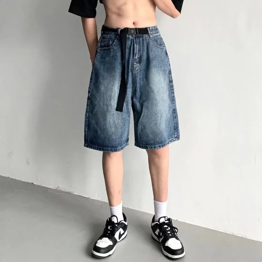 American Style Vintage Distressed Wide Leg Denim Shorts For Men Trendy Zip Up Ripped Style Casual Summer Pants 250113