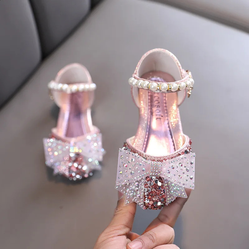 Summer Princess Girls Sandals Sequins Rhinestone Bow Girls Shoes Baby Perform Prewalker Leather Casual Shoes 250118