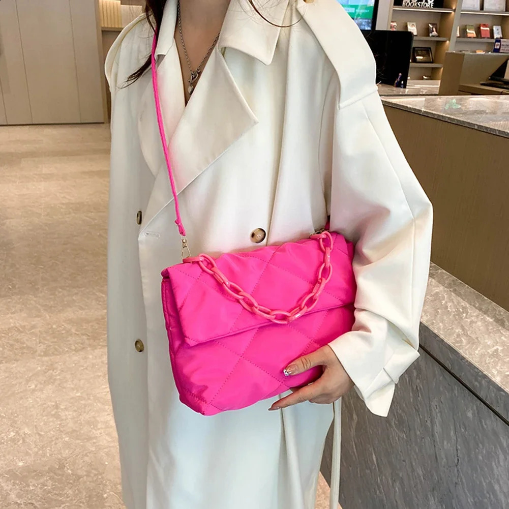 Fashion Chain Crossbody Bags Winter Cotton Padded Quilted Women Shoulder Bags Casual All-match Simple Female Girls Handbags 250113