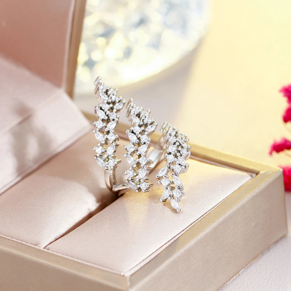 CWWZircons Adjustable Multiple Cubic Zirconia Leaf Shape Big Long Wrap Finger Ring for Women y CZ Wedding Jewelry Gift R232 250109