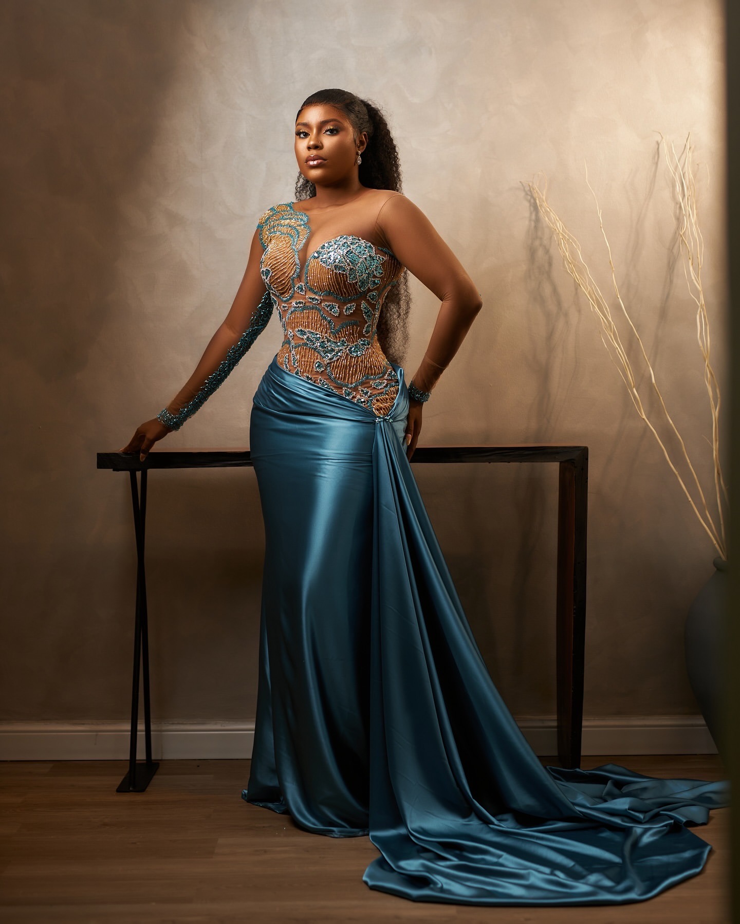 Aso Ebi Blue Sheath Prom Dresses 2025 Beaded Crystals Satin Illusion Evening Formal Party Second Birthday Engagement Gowns Plus Size Dress For Special