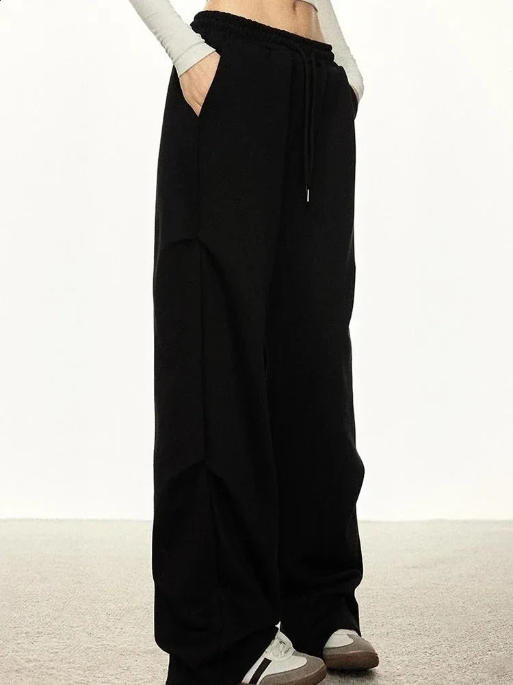HOUZHOU Vintage Baggy Joggers Sweatpants Y2k Woman Harajuku Streetwear Sports Pants Korean Fashion Pleated Oversized Trousers 250117