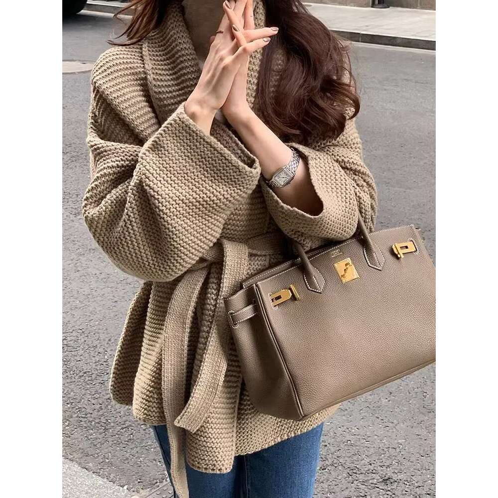 Autumn New Lazy Knitted Jacket High-End Sense Of Niche Temperament Was Thin Soft Waxy Lace-Up Sweater Cardigan Top Women D1438