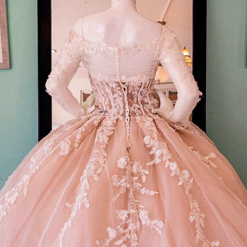 Champagne Shiny Quinceanera Dresses Ball Gown Off The Shoulder Applique Lace Beading Tull Party Birthday Sweet 16 Dress Vestidos 15 De Anos