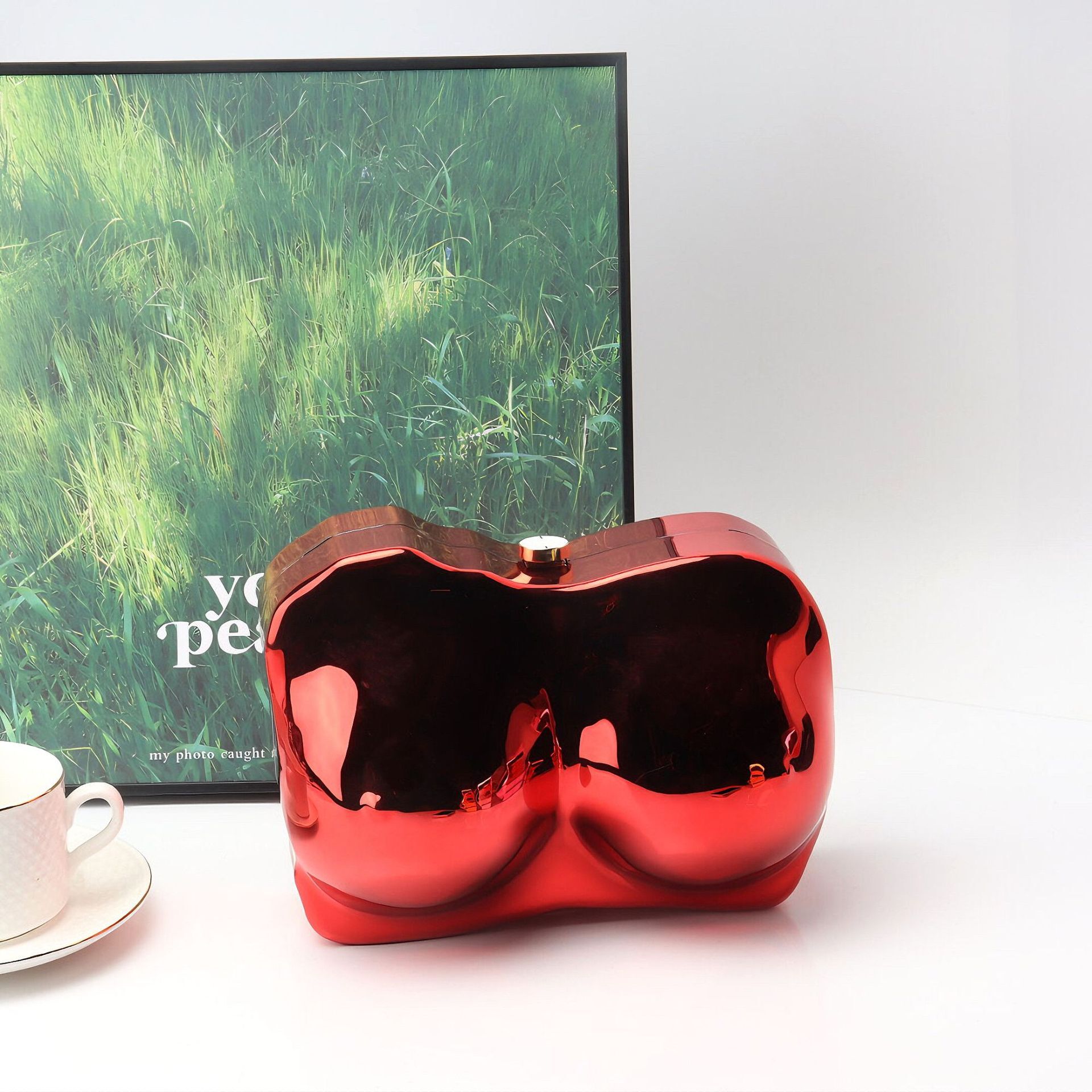 New Fashion, Creative Personality, Irregular Acrylic Shaped Bag, Niche Design, Hand-Held Box, Dinner Bag