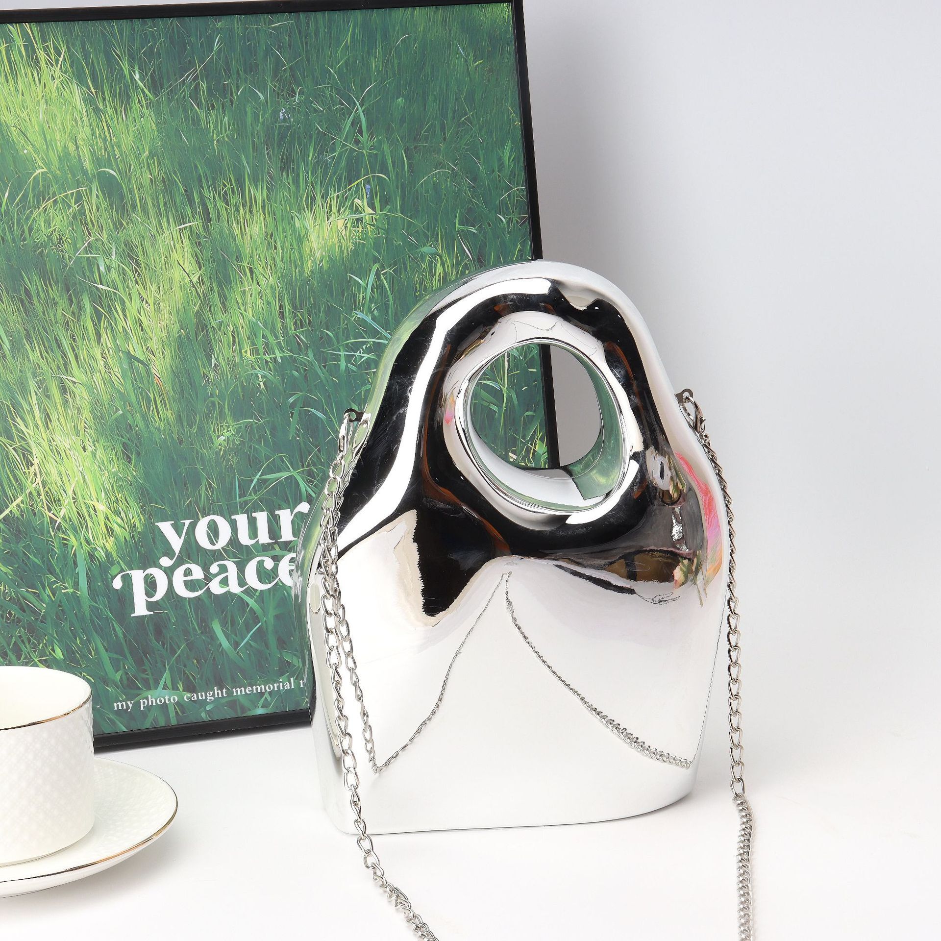 Bucket Shaped Acrylic Dinner Women's Armpit Bag, Fashionable And High-End, Versatile Chain, Single Shoulder Diagonal