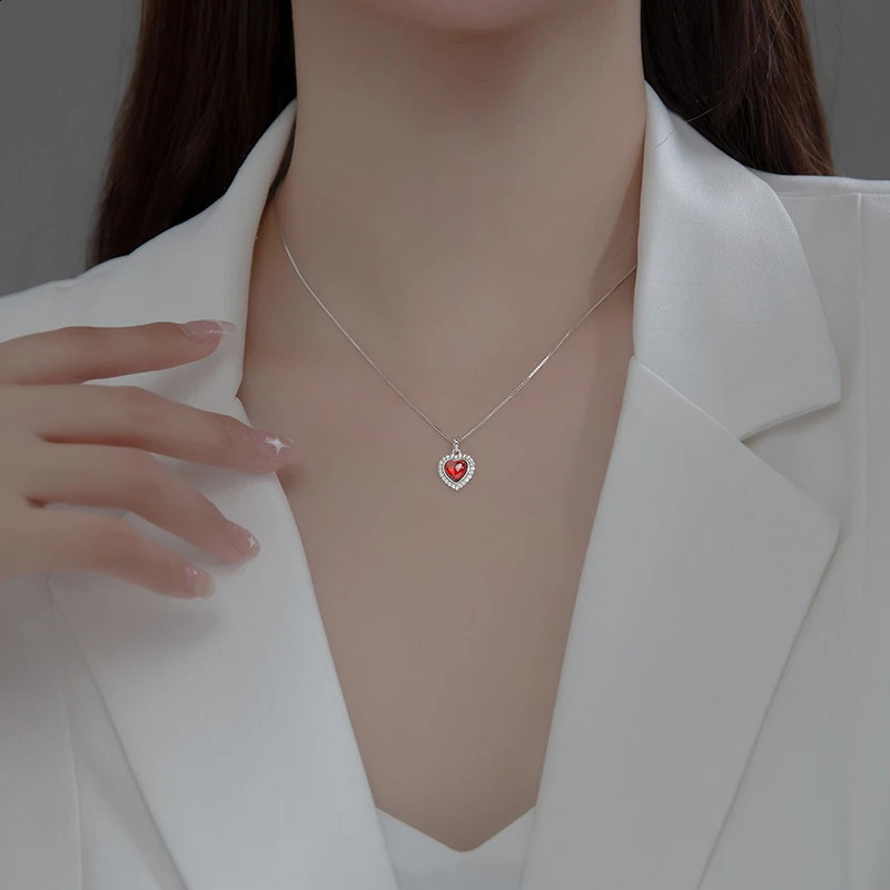 WANTME 925 Sterling Silver Romantic Sweet Red Agate Love Heart Pendant Charm Necklace for Women Wedding Anniversary Fine Jewelry 250117