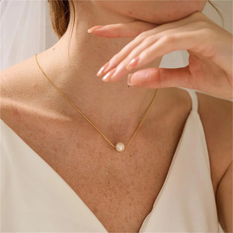 Natural Freshwater Pearl Round Pendant Necklace 18K Gold Plated Single Pearl 925 Silver Chain Gifts For Women Fashion Jewelry 250117