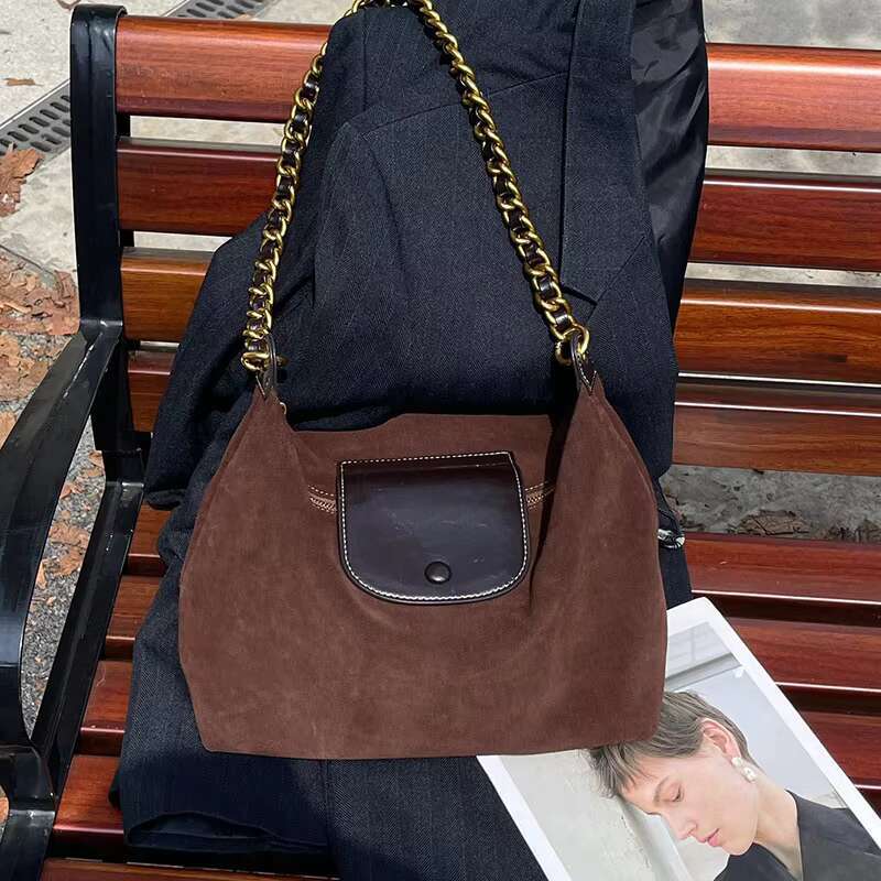 Autumn And Winter Women's Retro Crossbody Tote Leather Large Capacity Shoulder Chain Bag