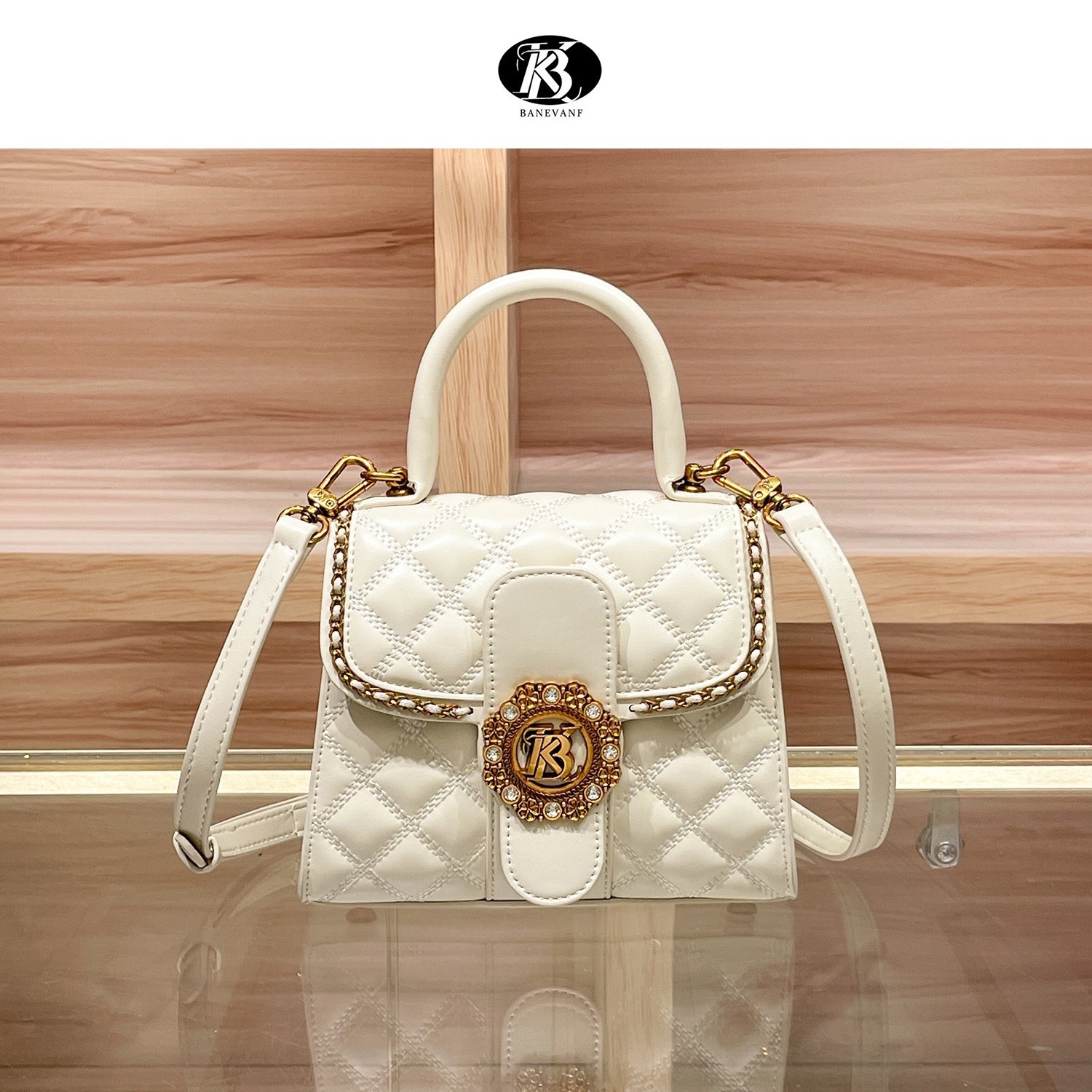 Guangzhou 2025 New Lingge Handheld Fashion Versatile Women's Single Shoulder Crossbody Bag for Women