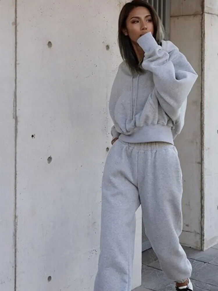Two piece set of womens solid color drawstring hooded sweatshirt pants sports suit autumn/winter casual streetwear 250122