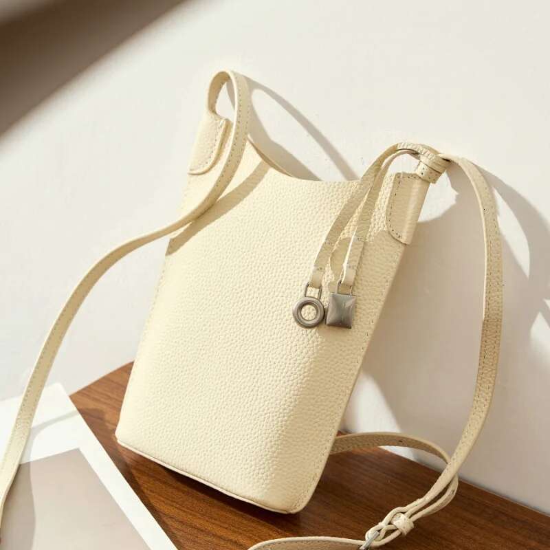 Women's Genuine Leather Crossbody Bags Top Layer Cowhide Mobile Phone Mini Bag